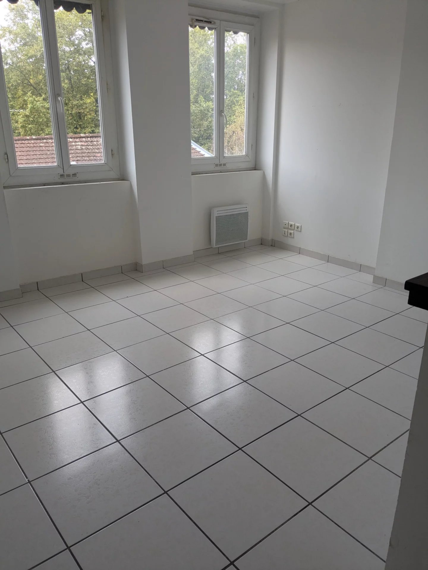 A LOUER -T3 DE 55.87M2 DANS LE 9EME, RUE DE ST RAMBERT